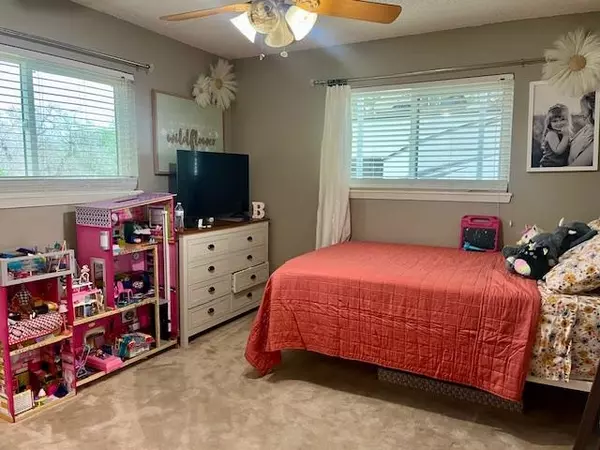 Kingsland, TX 78639,800 Texas AVE