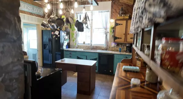 Cherokee, TX 76832,801 Mohawk