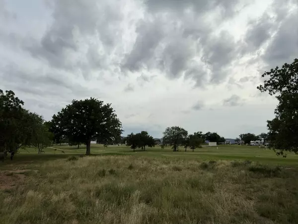 Lot 139 Woodlawn, Kingsland, TX 78639