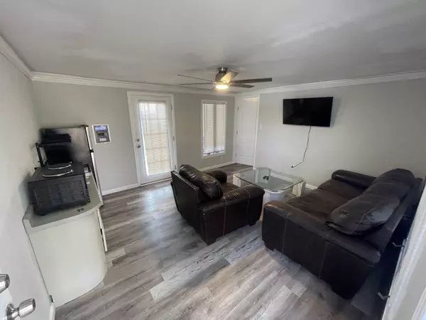 Kingsland, TX 78639,1319 Glass RD