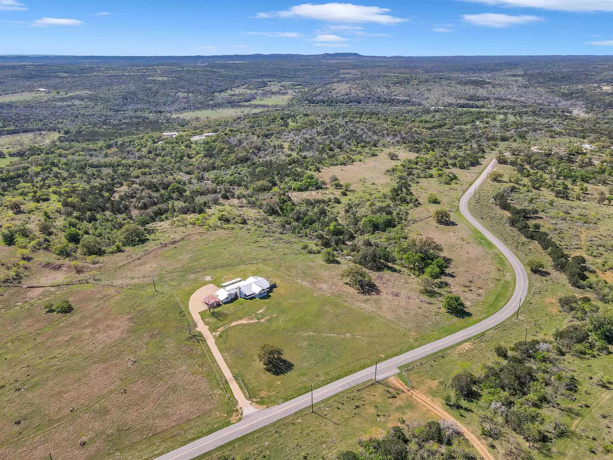 Marble Falls, TX 78654,941 CR 402