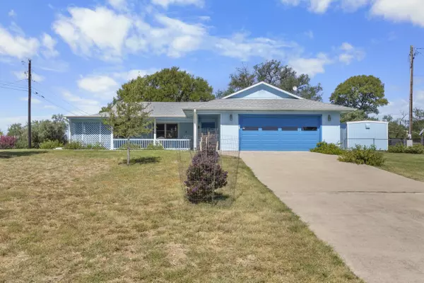 118 Midnight Sun Dr DR, Spicewood, TX 78669-4053