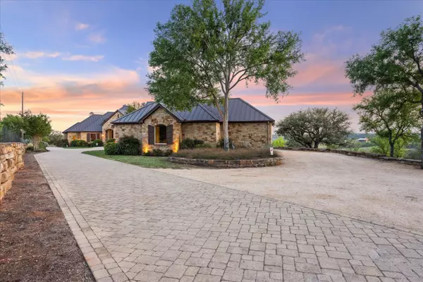 Marble Falls, TX 78654,259 Chimney Cove DR
