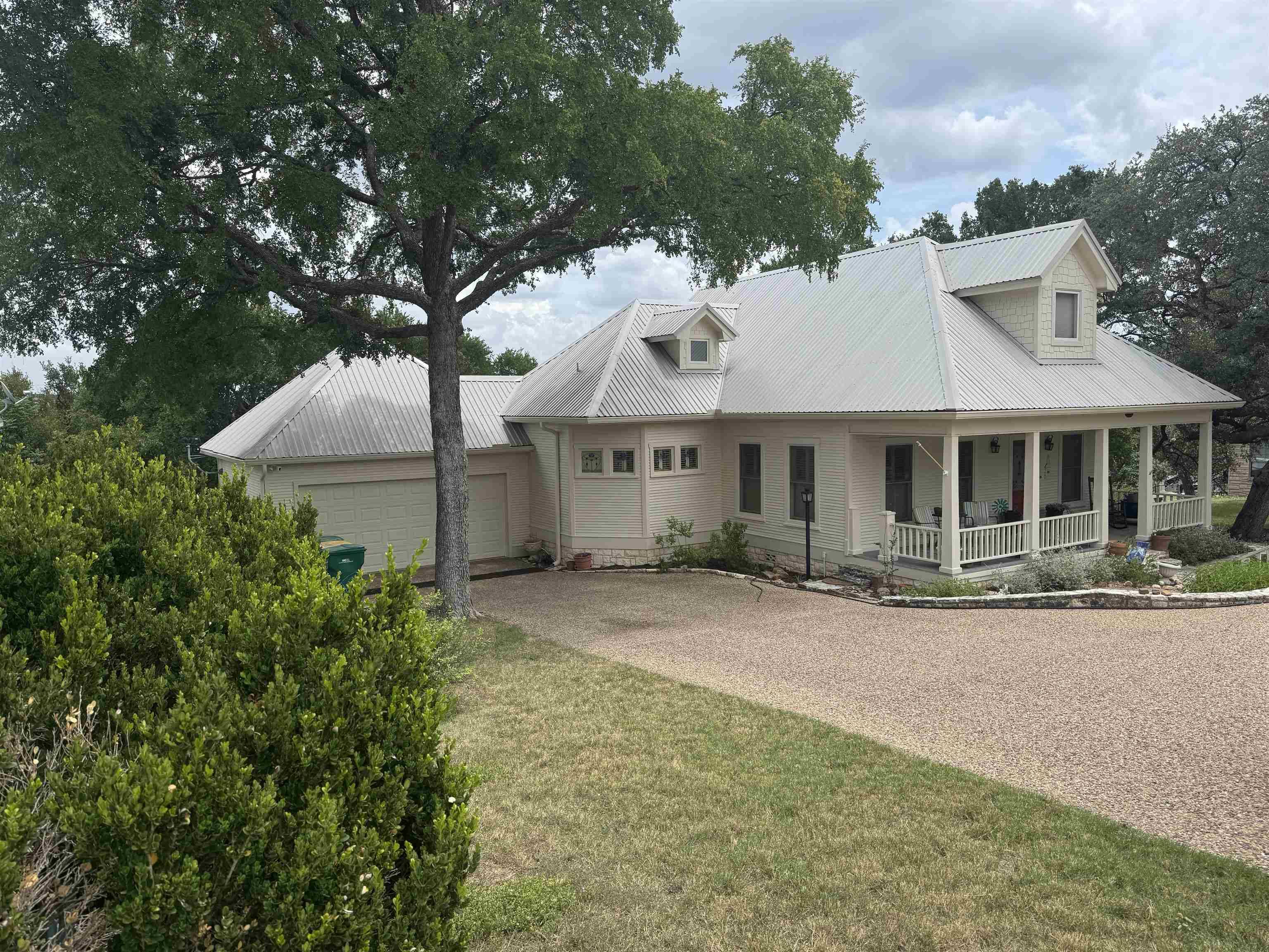 407 Crestview, Marble Falls, TX 78654