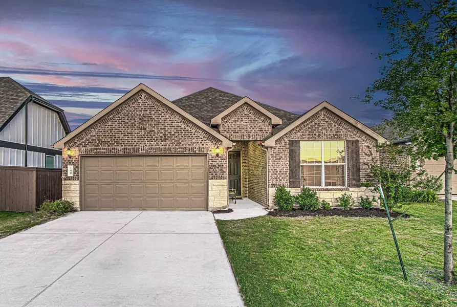 149 Slenderleaf DR, Marble Falls, TX 78654