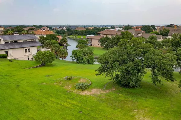 Horseshoe Bay, TX 78657,46-C Applehead Island