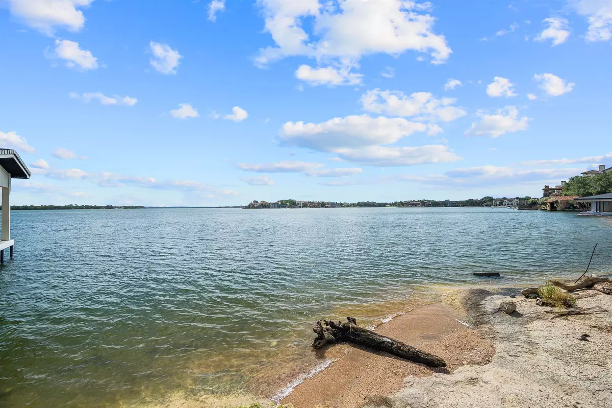 Horseshoe Bay, TX 78657,1401B Apache Tears