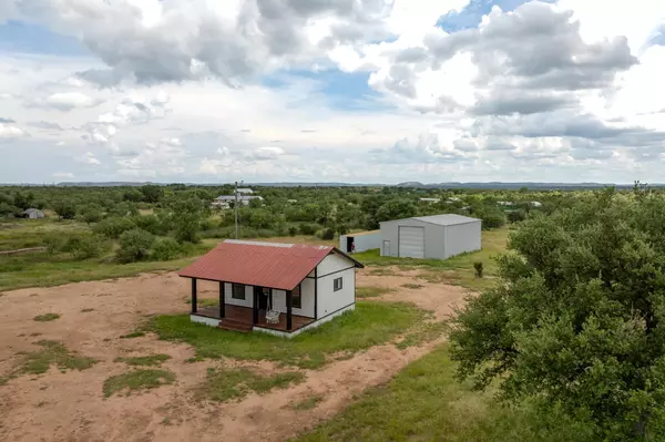 4800 W SH 29, Llano, TX 78643