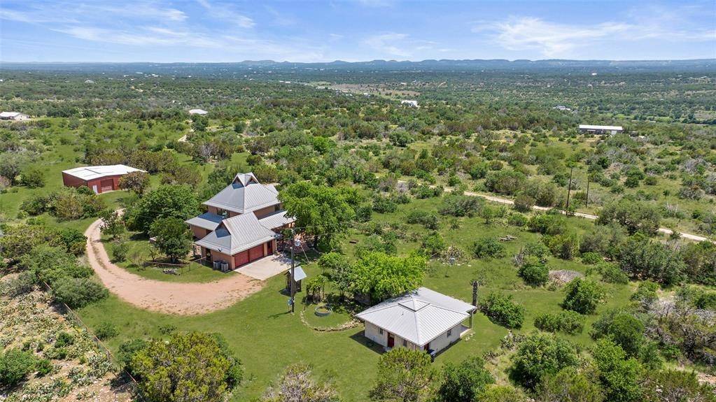 309 Cactus TRL, Johnson City, TX 78636