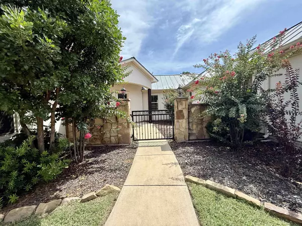 Horseshoe Bay, TX 78657-0000,3327 Bay West BLVD