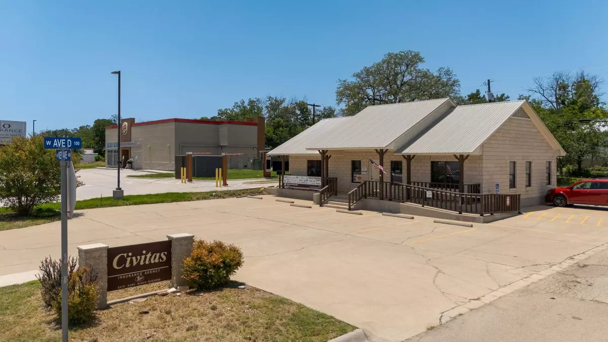 Lampasas, TX 76550,408 N Key Ave