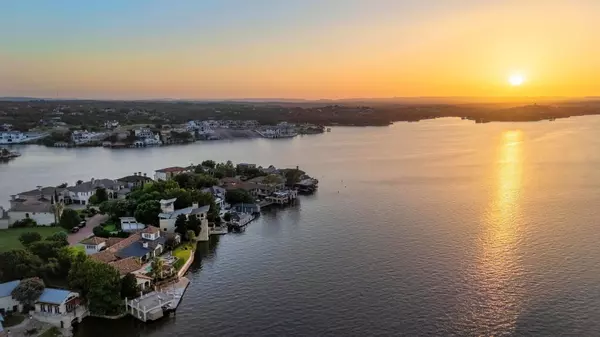 Horseshoe Bay, TX 78657,112 Applehead Island