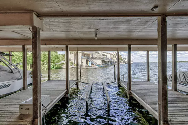 Horseshoe Bay, TX 78657,109 Island DR