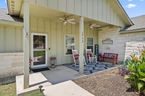 Marble Falls, TX 78654,1712 Sunset DR