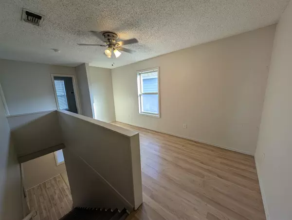 Marble Falls, TX 78654,311 S Avenue S