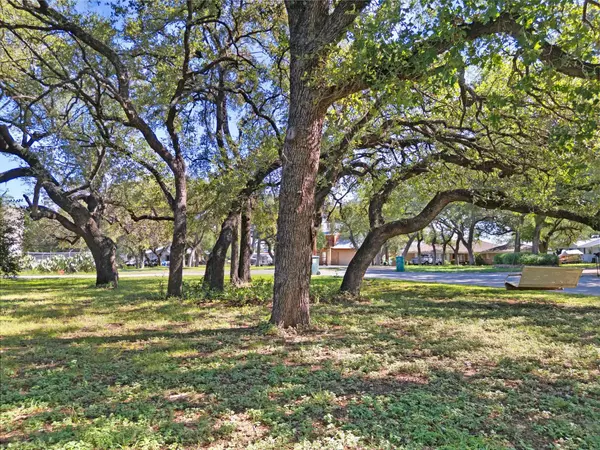 Buchanan Dam, TX 78609,401 Island Lodges DR