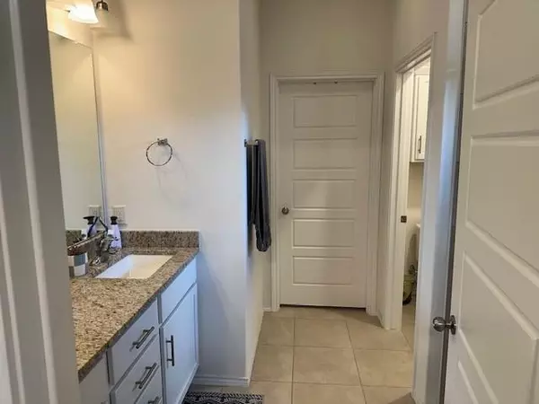 Granite Shoals, TX 78654,200 Hilldale