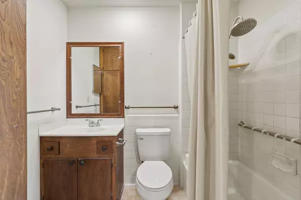 Marble Falls, TX 78654,139 Pecan Road