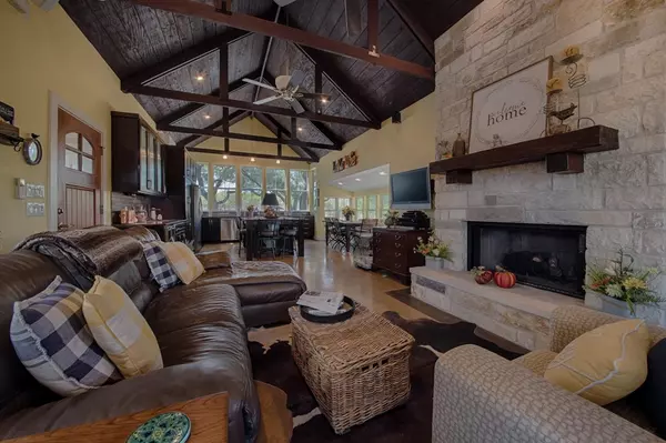 Marble Falls, TX 78654,348 Chimney Cove DR