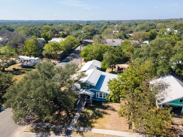 Lampasas, TX 76550,408 S Race