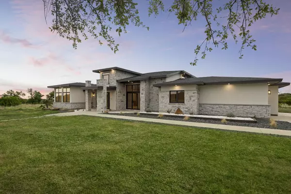 Round Mountain, TX 78663-0000,368 Indian RDG