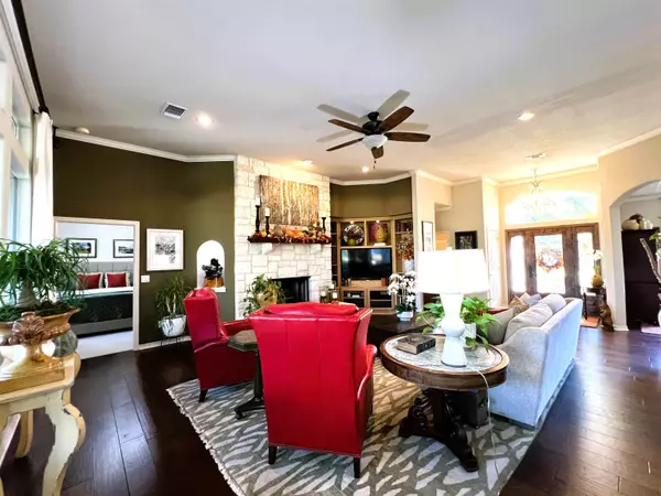 Horseshoe Bay, TX 78657,114 Longhorn