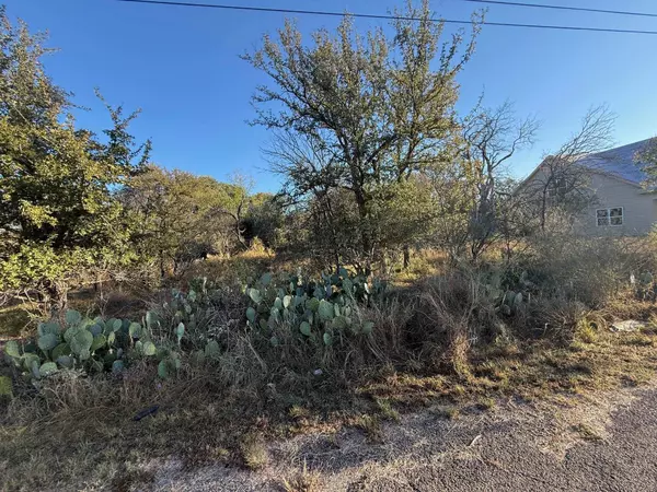 Granite Shoals, TX 78654,877A W Pine