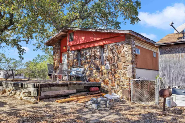 Granite Shoals, TX 78654,203 E Castleshoals