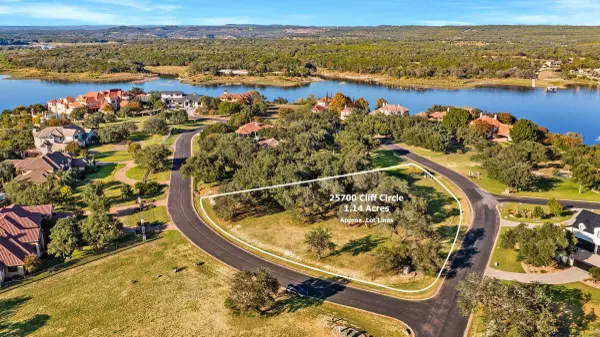 25700 Cliff Circle, Spicewood, TX 78657-8998