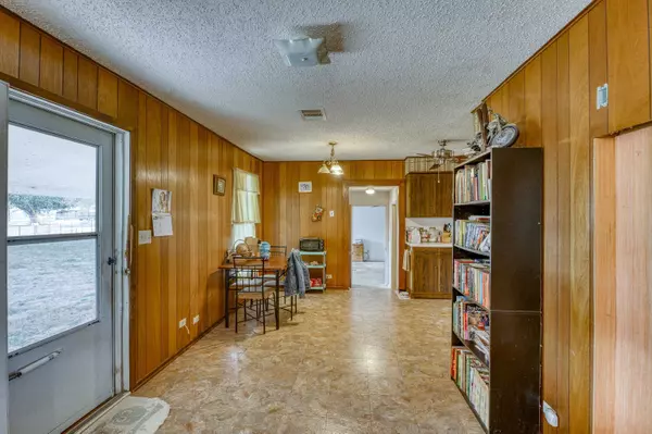 Sunrise Beach, TX 78643,233 Deer Dr