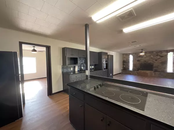 Granite Shoals, TX 78654,1501 Hill Way Drive