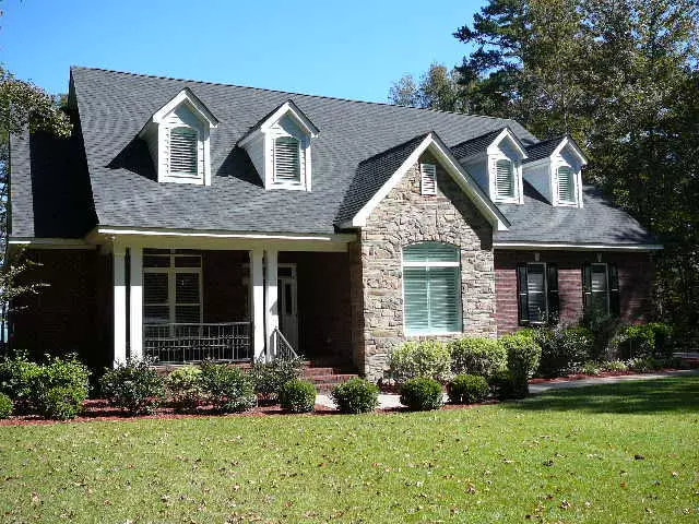 1806 Old River Rd, Elloree, SC 29047