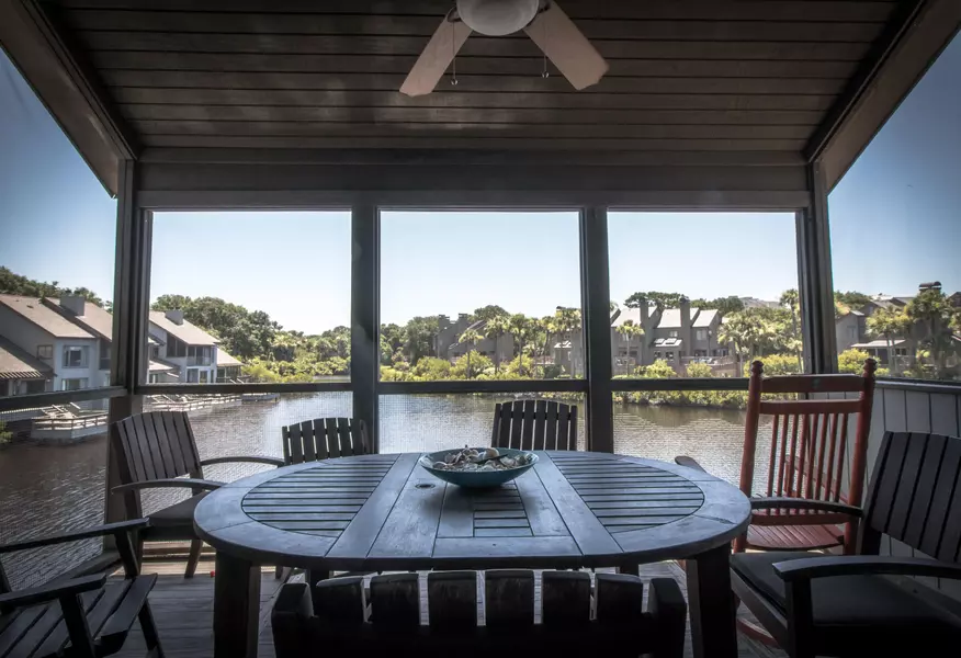 4572 Park Lake Dr, Kiawah Island, SC 29455