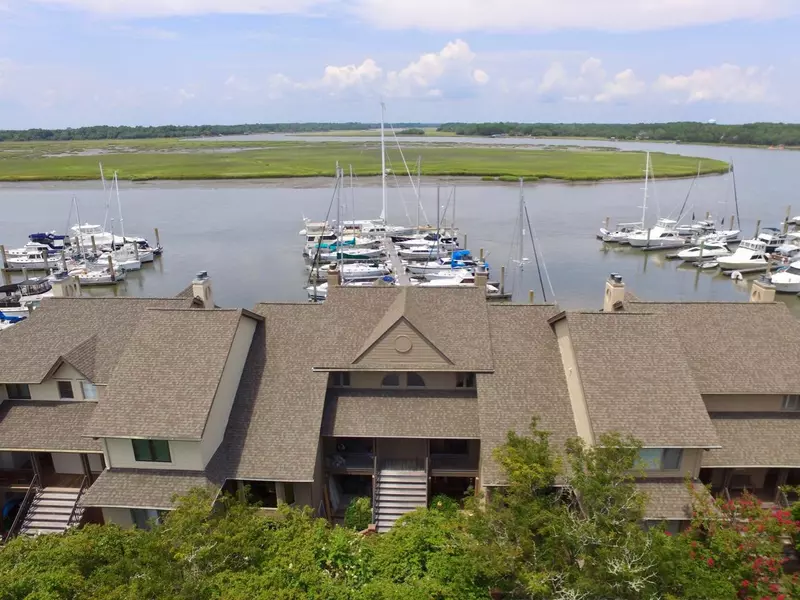 1946 Marsh Oak Ln, Seabrook Island, SC 29455