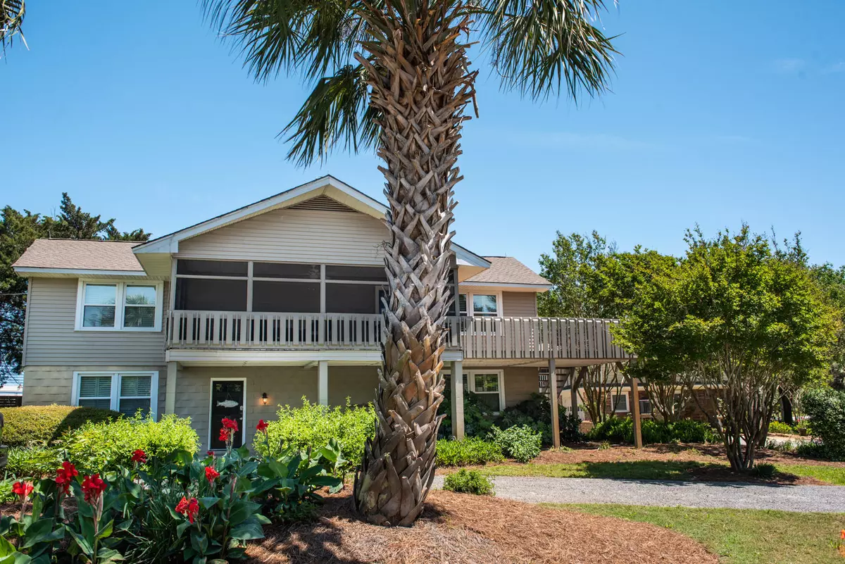 Isle Of Palms, SC 29451,400 Merritt Blvd