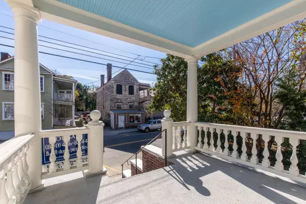 Charleston, SC 29403,150 Spring St