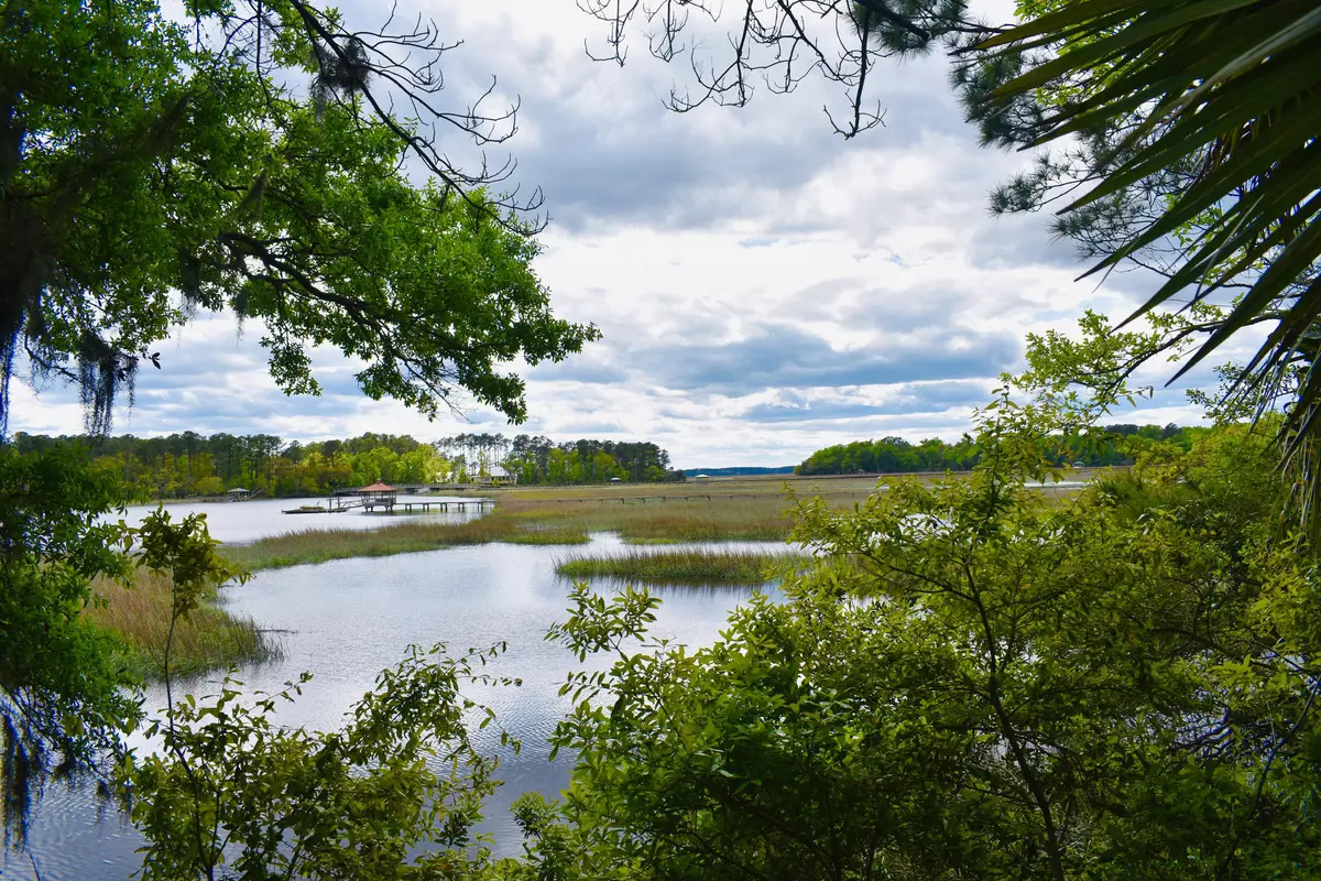 Edisto Island, SC 29438,2121 Scanawah Trl