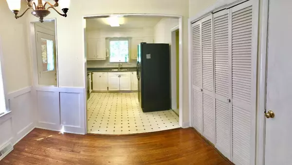 Charleston, SC 29412,2073 Edisto Ave