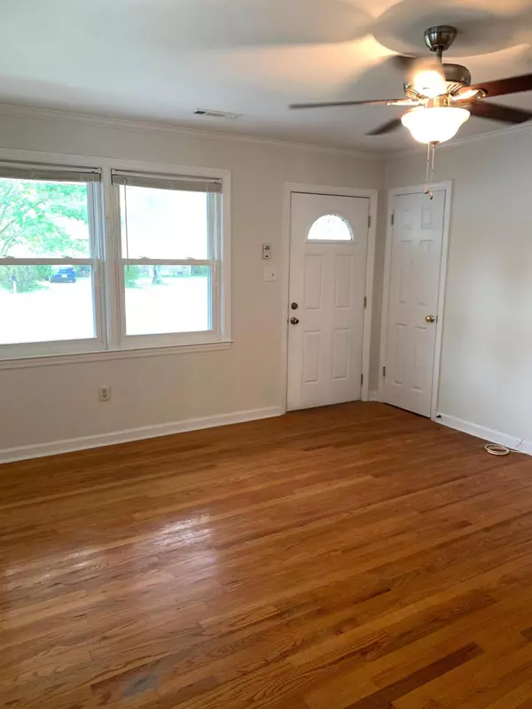 North Charleston, SC 29418,4121 Olivia Dr