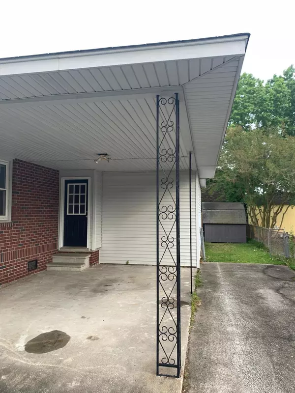 North Charleston, SC 29418,4121 Olivia Dr