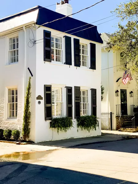 51 South Battery St #1/2, Charleston, SC 29401