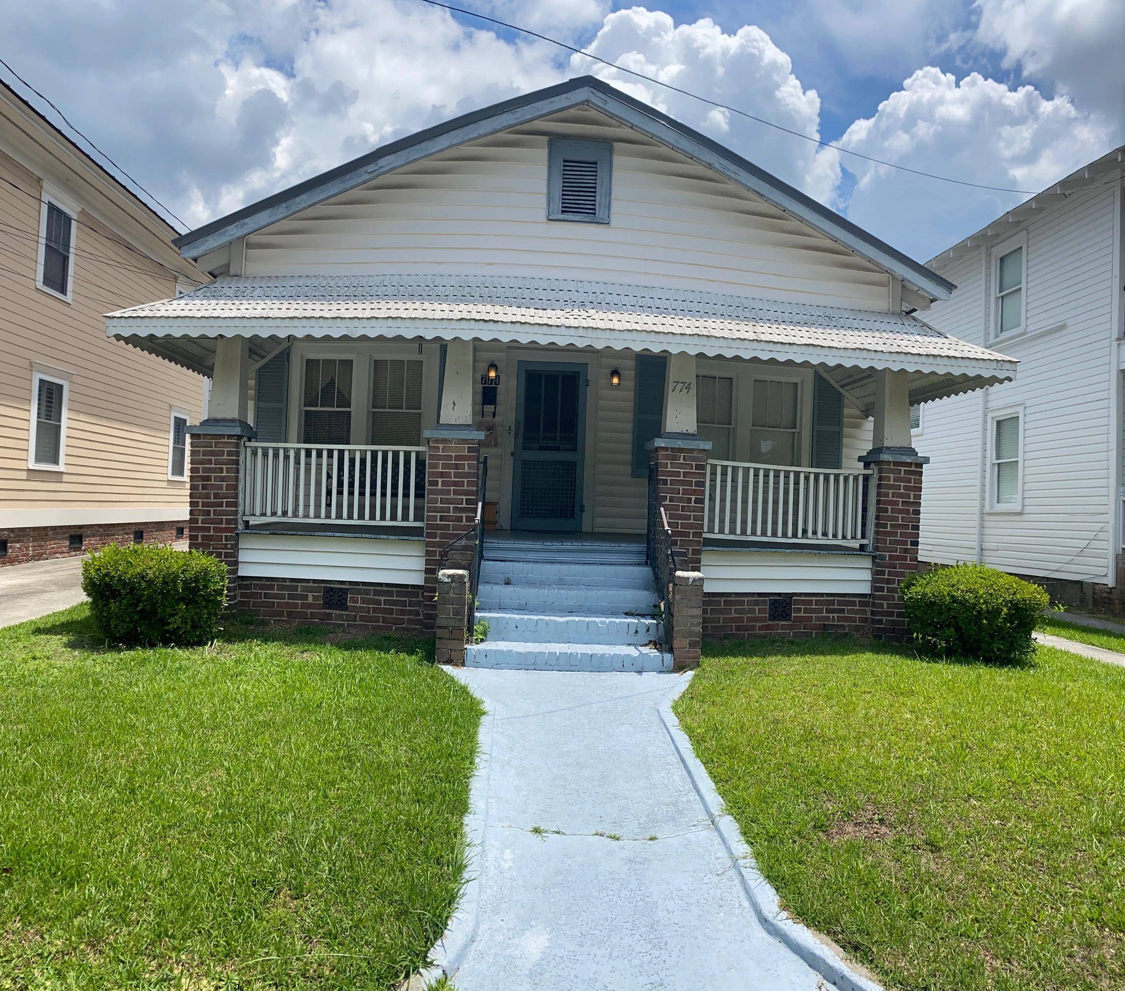 Charleston, SC 29403,774 Rutledge Ave
