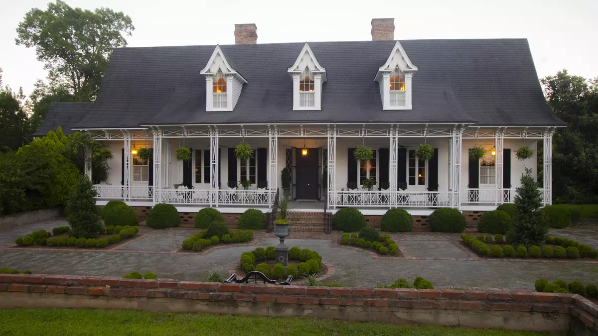 Greenwood, SC 29649,109 Friendfield Ln