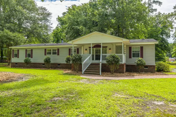 Cottageville, SC 29435,1056 Griffith Acres Dr Dr