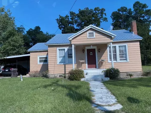 Saint George, SC 29477,304 N Metts St