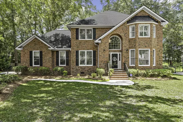 North Charleston, SC 29420,8615 W Fairway Woods Dr