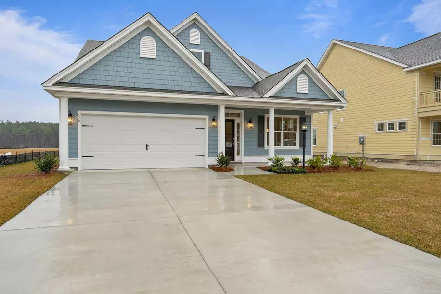 132 Trumpet Vine Dr, Summerville, SC 29483