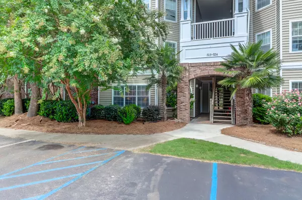 Summerville, SC 29485,188 Midland Pkwy #513