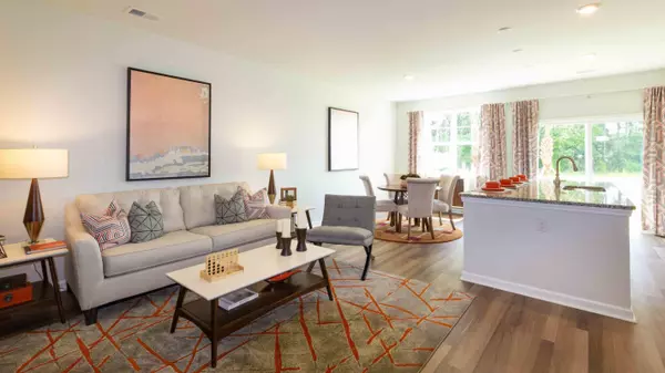 Summerville, SC 29486,702 Hilchot Dr