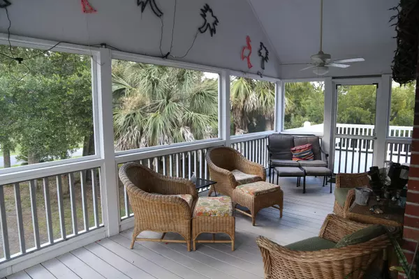 Edisto Island, SC 29438,1220 Nancy St